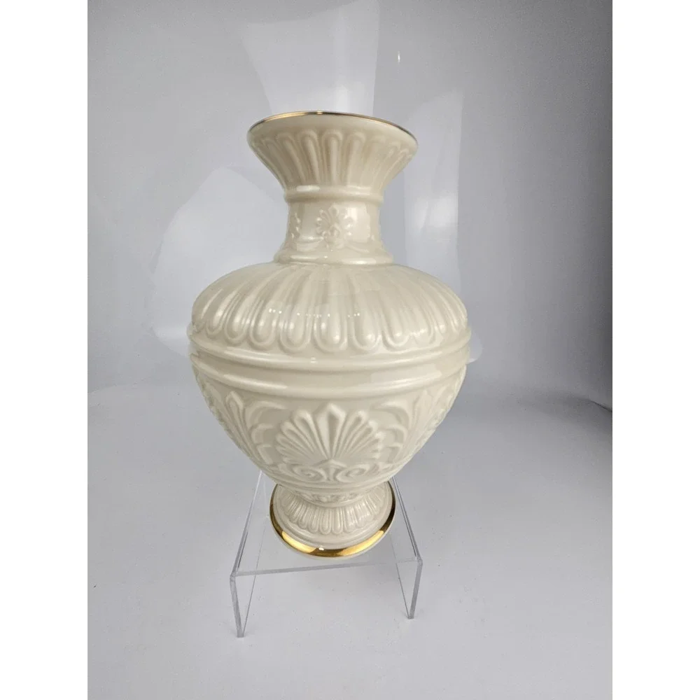 Lenox Athenian Collection Ivory Porcelain Vase 24K Gold‎ Trim Embossed USA